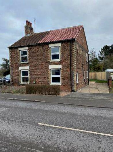 3 Bedroom Semi-Detached House To Rent In Main Street, North Kyme, LN4