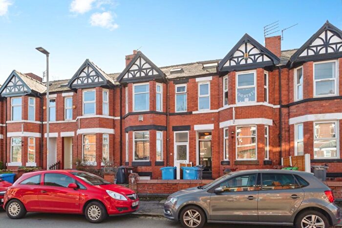 6 Bedroom Terraced House For Sale In Lausanne Road, Manchester, Greater Manchester, M20