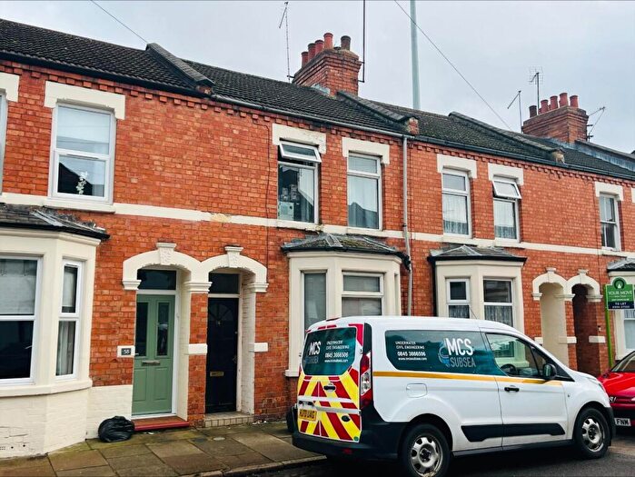 2 Bedroom Terraced House For Sale In Clarke Road, Abington, Northampton, NN1