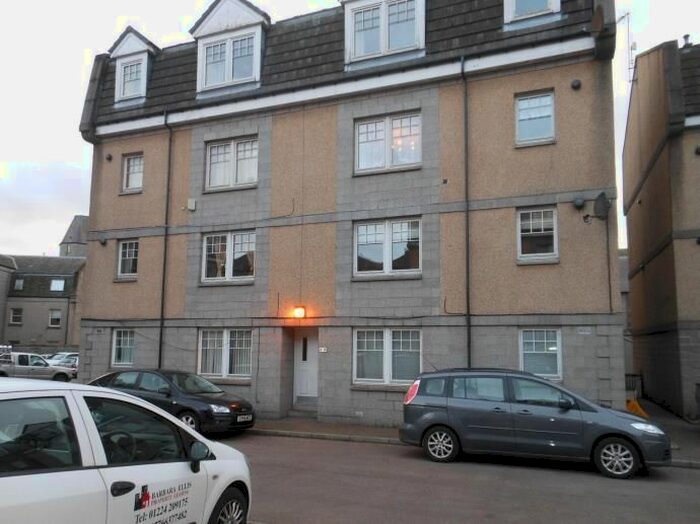 2 Bedroom Flat To Rent In Candlemakers Lane, Loch Street, Aberdeen, AB25