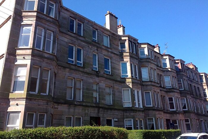 1 Bedroom Flat To Rent In Skirving Street, Shawlands, Glasgow, G41