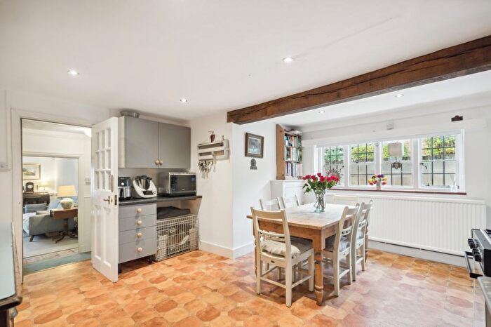 3 Bedroom End Of Terrace House For Sale In High Street, Amersham, Buckinghamshire, HP7