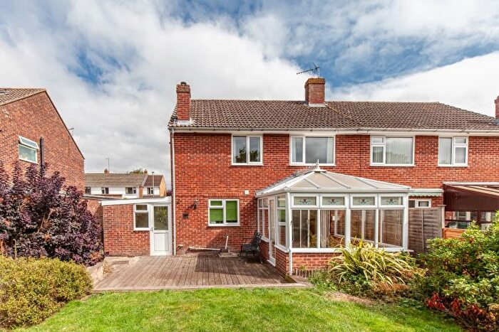 4 Bedroom Semi-Detached House To Rent In Truelocks Way, Wantage, OX12