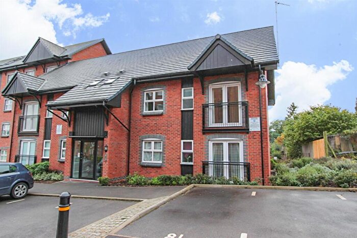 2 Bedroom Flat To Rent In Linslade, Leighton Buzzard, LU7