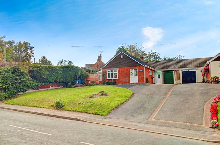 3 Bedroom Bungalow For Sale In Brook End, Rugeley, WS15