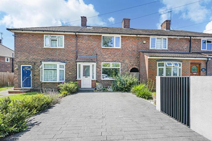 3 Bedroom Terraced House To Rent In Friday Hill West, Chingford, E4