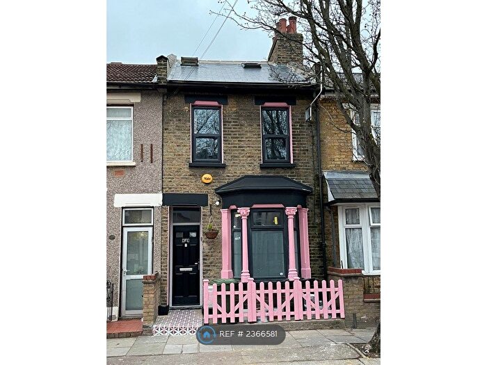 4 Bedroom Terraced House To Rent In London, London, E15