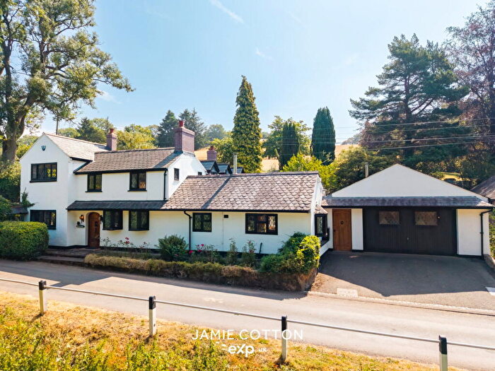 5 Bedroom Detached House For Sale In Shut Mill Lane, Romsley, Halesowen, B62