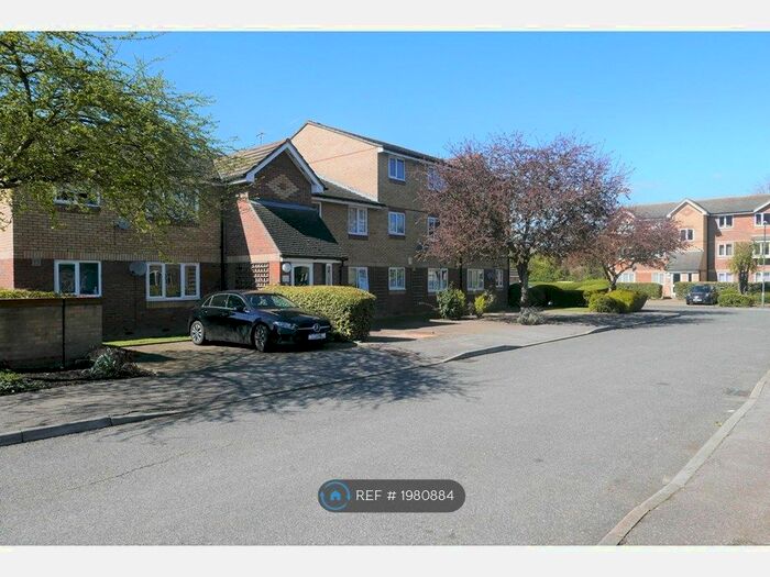 1 Bedroom Flat To Rent In Shortlands Close, Belvedere, DA17