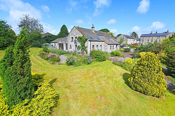 4 Bedroom Barn Conversion For Sale In Dacre, Harrogate, HG3