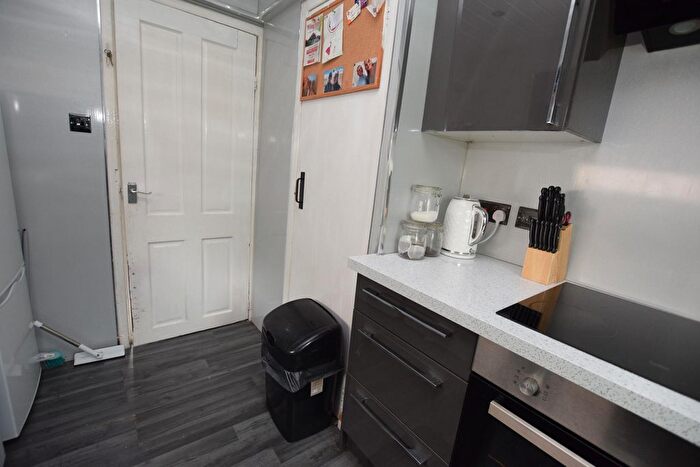 2 Bedroom End Of Terrace House For Sale In Linnhe Crescent, Wishaw, ML2