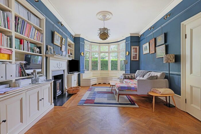 5 Bedroom Terraced House To Rent In Milton Park, London, N6