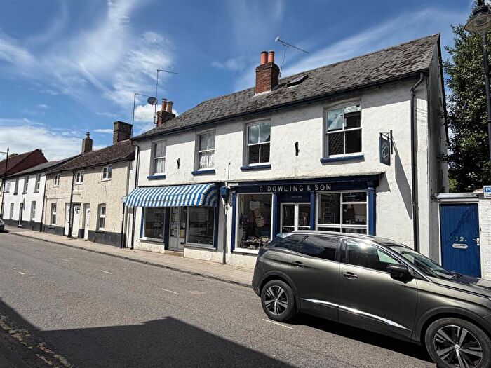 1 Bedroom Apartment To Rent In Bell Street, Whitchurch, RG28