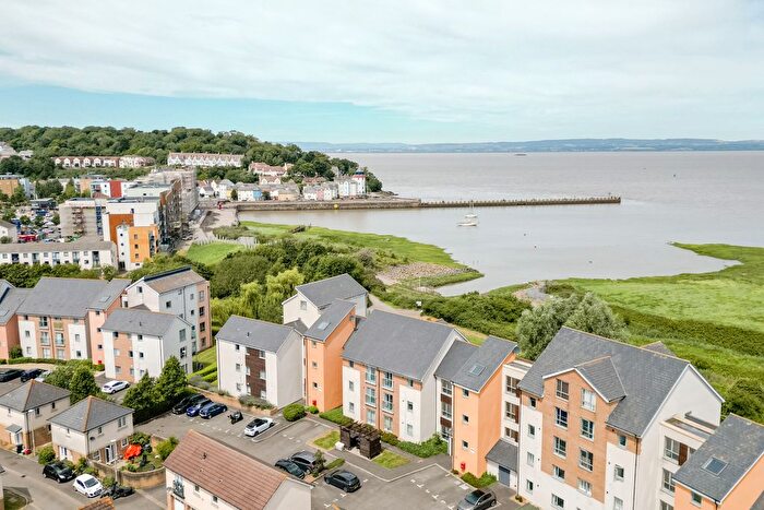2 Bedroom Flat For Sale In Kittiwake Drive, Portishead, Bristol, Somerset, BS20