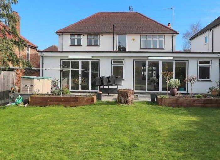 4 Bedroom Detached House To Rent In St. Thomas Drive, Pinner, HA5