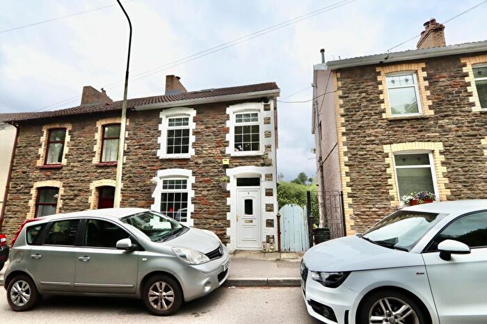 2 Bedroom Semi-Detached House For Sale In Bute Place, Aberbeeg, NP13