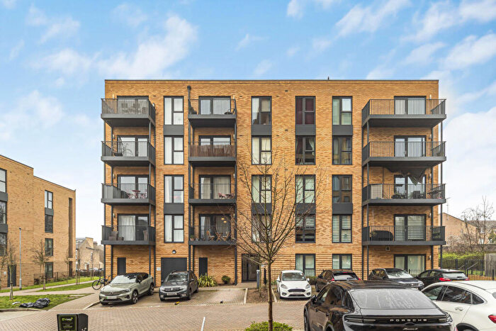 1 Bedroom Apartment To Rent In Bowen Drive, Charlton, London, SE7