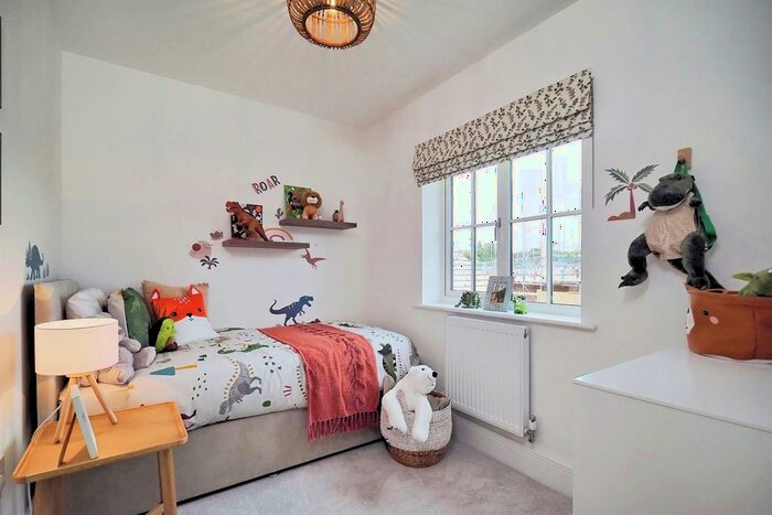 3 Bedroom Semi-Detached House For Sale In Whitsbury Road, Fordingbridge, SP6