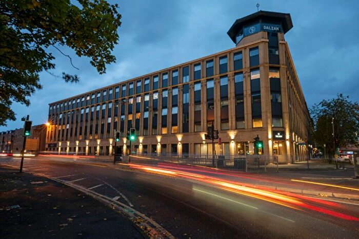 1 Bedroom Apartment To Rent In St. Vincent Street, Glasgow, G3
