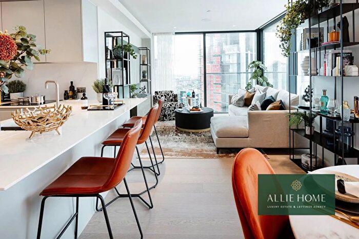 2 Bedroom Flat For Sale In Marsh Wall, London, E14