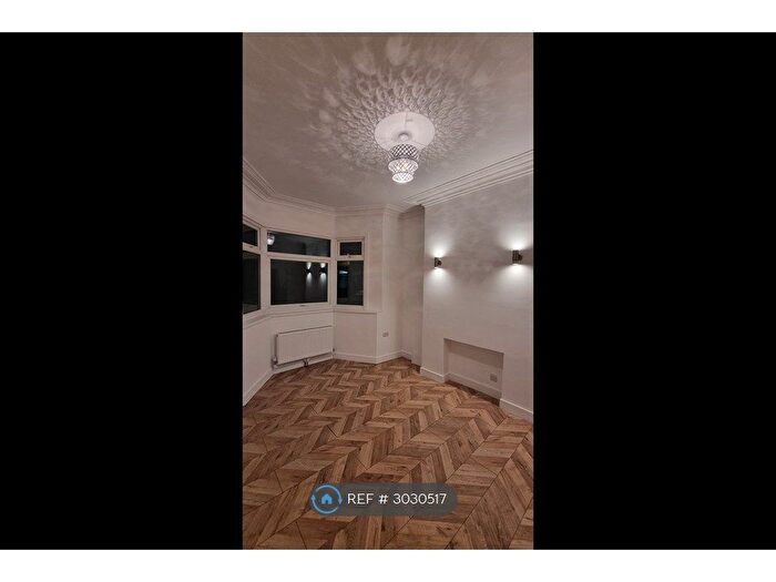 3 Bedroom Terraced House To Rent In Alexandra Road, Hull, HU5