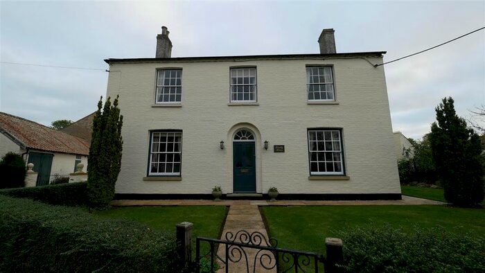 4 Bedroom Detached House To Rent In Trinity House, Church Street, Oldhurst, PE28