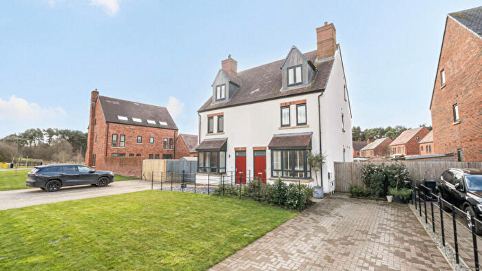 3 Bedroom Semi Detached House For Sale In Fir Brook Avenue, Oakmere, Northwich, CW8