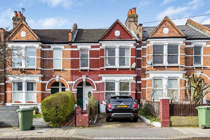 2 Bedroom Bungalow To Rent In Kilmorie Road, Forest Hill, SE23