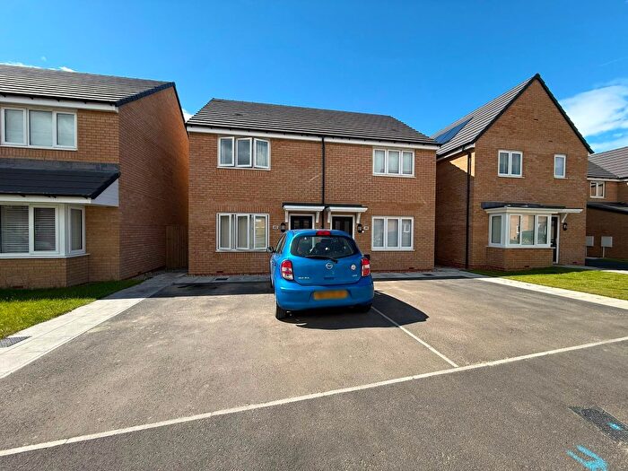 2 Bedroom Semi Detached House For Sale In Littlebeck Way, Hartlepool, TS25