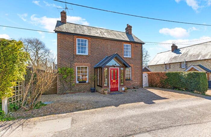 3 Bedroom Detached House For Sale In Hastards Lane, Selborne, Alton, GU34