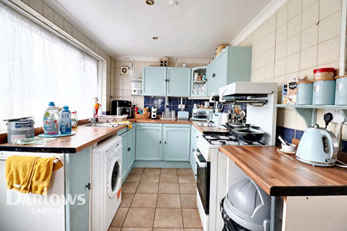 3 Bedroom End Of Terrace House For Sale In Llewellyn Avenue, Cardiff, CF5