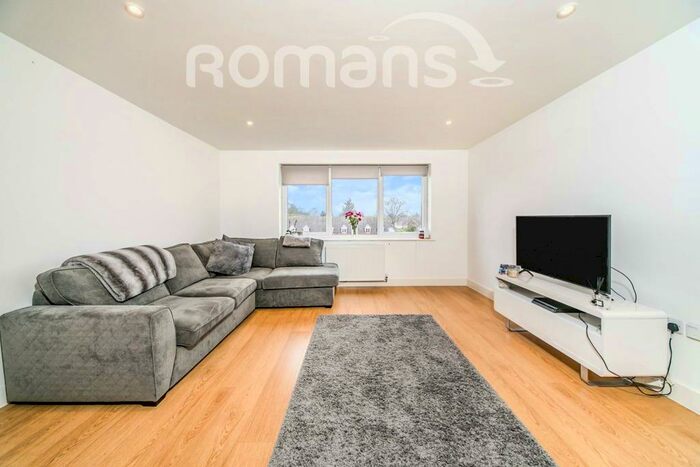 1 Bedroom Apartment To Rent In Woodley House, Crockhamwell Road, Woodley, RG5