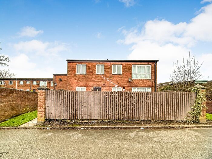 1 Bedroom Flat For Sale In Poplar Avenue, Horwich, Bolton, BL6