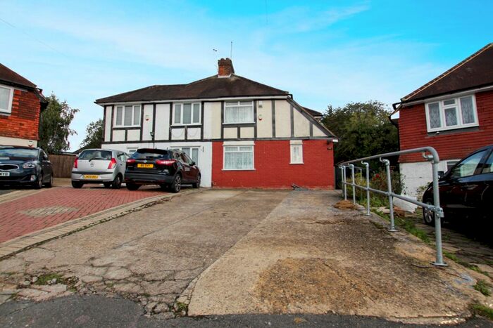 4 Bedroom Semi-Detached House To Rent In Townsend Way, Northwood, HA6