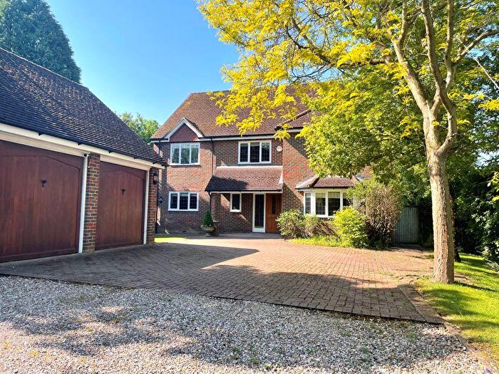 6 Bedroom Detached House For Sale In Central Princes Risborough, HP27