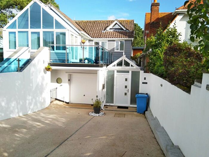 3 Bedroom Flat To Rent In Brownsea Road, Poole, BH13