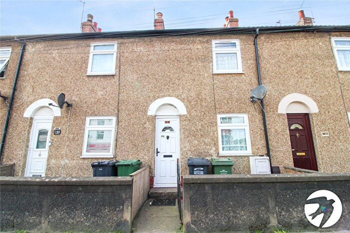 2 Bedroom Terraced House To Rent In High Street, Swanscombe, Kent, DA10