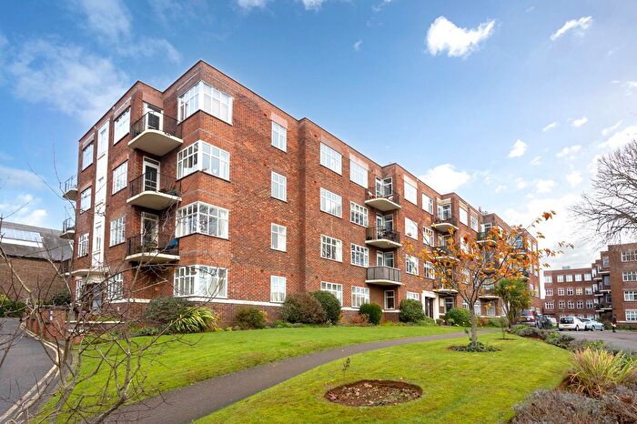 2 Bedroom Flat For Sale In Dyke Road, Fairways Dyke Road, BN1