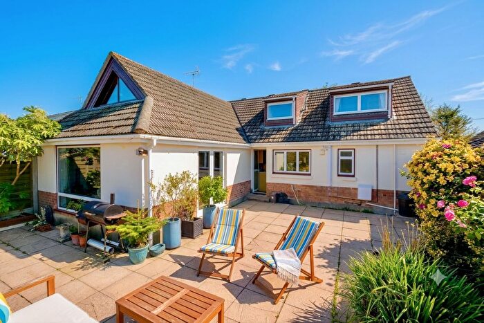 5 Bedroom Detached House For Sale In North Instow, Harmans Cross, BH19