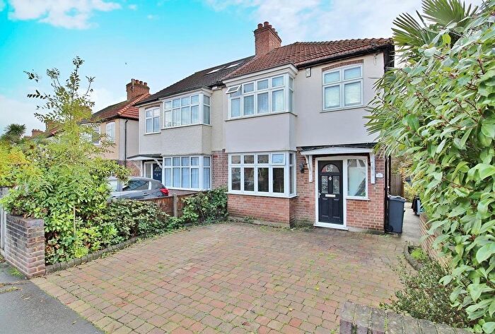 3 Bedroom Semi-Detached House To Rent In Kneller Gardens, Isleworth, TW7