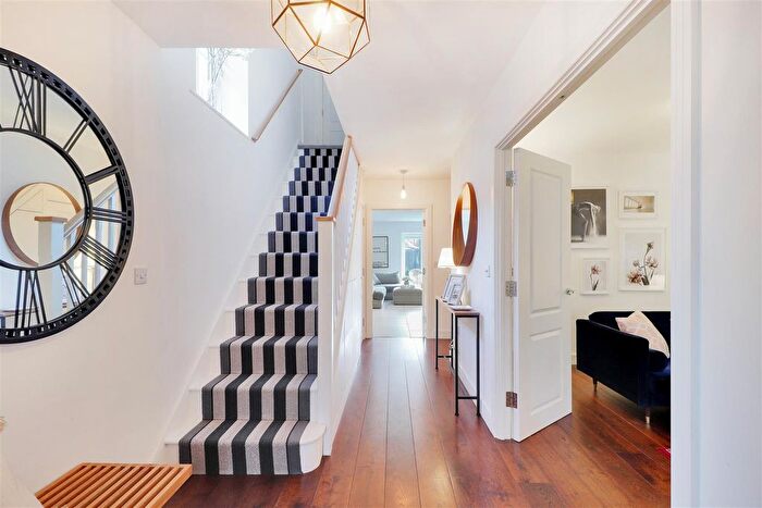 4 Bedroom Detached House For Sale In The Square, High Street, Leigh, Tonbridge, TN11