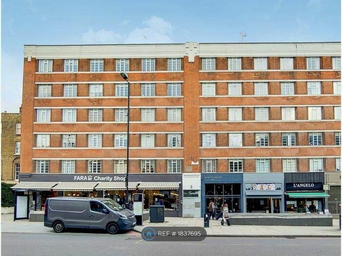 Studio To Rent In Pentonville Road, London, N1