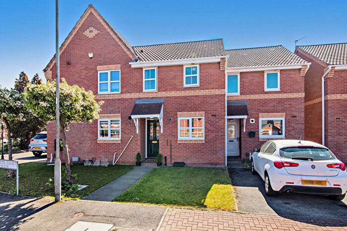 2 Bedroom Terraced House For Sale In Astcote Court, Doncaster, DN3