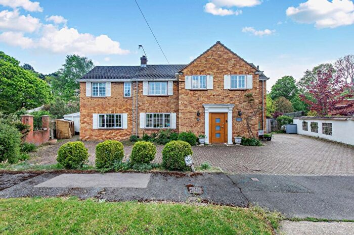 4 Bedroom Detached House For Sale In Silwood Close, Ascot, Berkshire, SL5