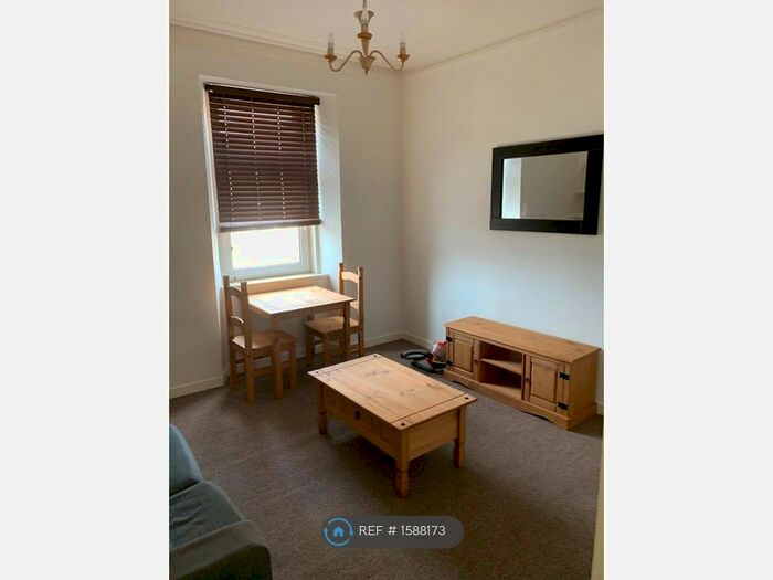 1 Bedroom Flat To Rent In Hill Street, Aberdeen, AB25