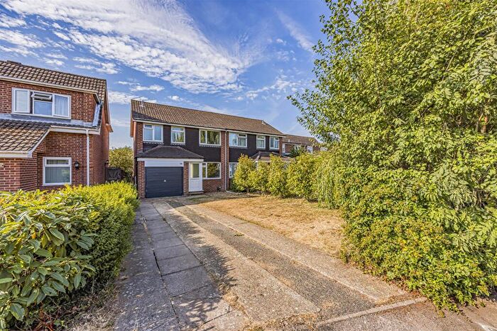 3 Bedroom Semi-Detached House For Sale In Brook Gardens, Emsworth, PO10