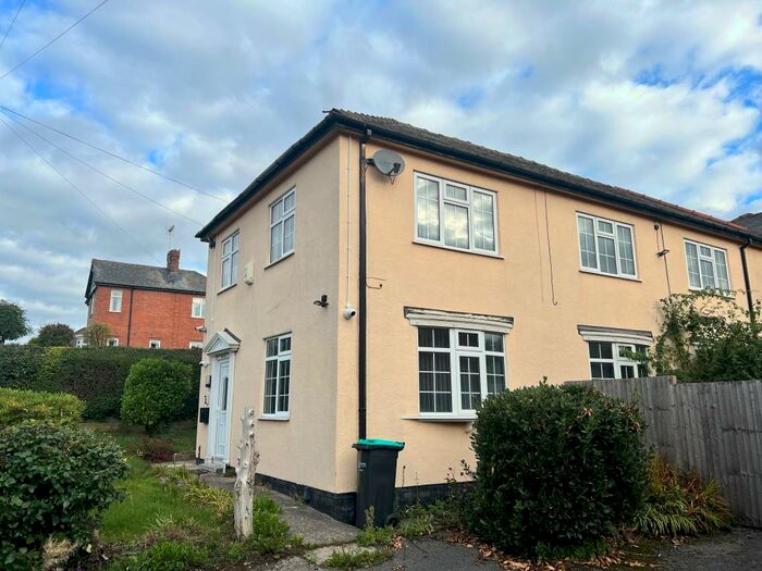 5 Bedroom House To Rent In Frank Avenue, Mansfield, NG18