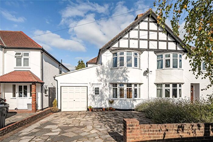 3 Bedroom Semi-Detached House For Sale In Queensway, West Wickham, BR4