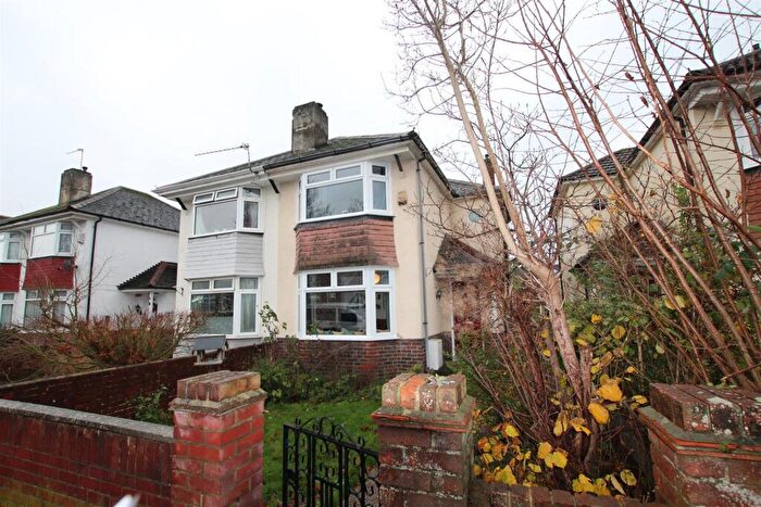 3 Bedroom Semi-Detached House For Sale In Cranbury Road, Eastleigh, SO50