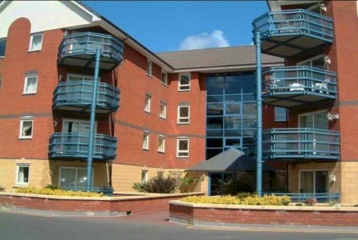 2 Bedroom Flat To Rent In Mountbatten Close, Ashton-On-Ribble, Preston, PR2